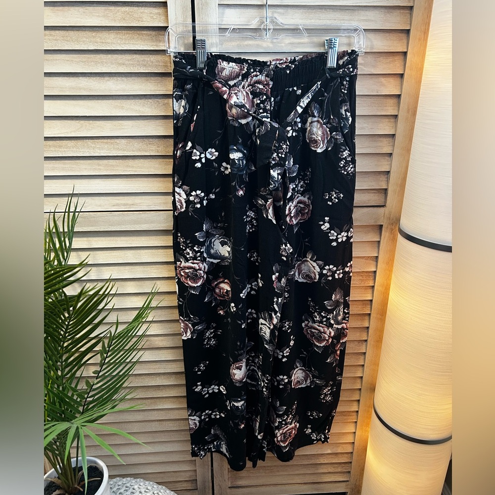Lularoe Floral Black Bottoms - Picture 2 of 5